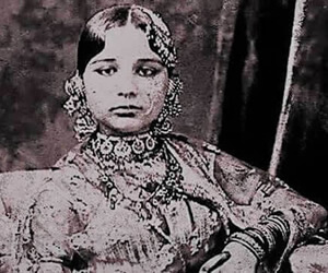 Begum Hazrat Mahal - images