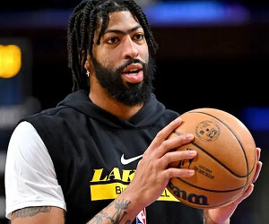 Anthony Davis Height, Weight, Religion, Net Worth, Age, Bio