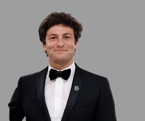 Joshua Kushner Height, Weight, Religion, Net Worth, Age, Bi